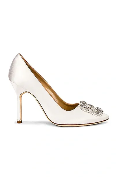 Manolo Blahnik Hangisi 105 Satin Heel In Cream