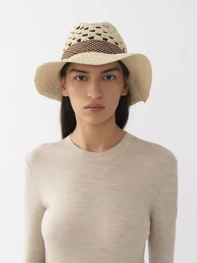 Chloé Crochet Hat In Desert Beige