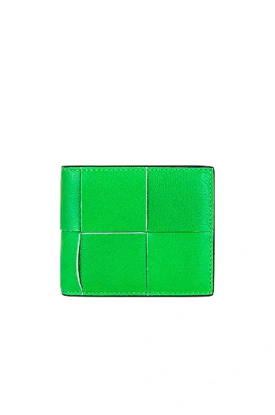 Bottega Veneta Cassette Intrecciato Full-grain Leather Bifold Wallet In Green