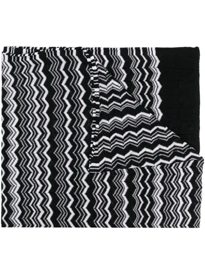 Missoni Chevron-knit Wool Scarf In Schwarz