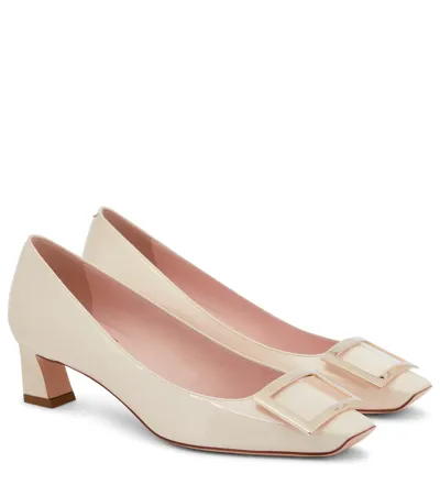 Roger Vivier Belle Vivier Buckle Ballerina Pumps In Beige