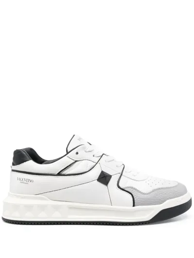 Valentino Garavani Roman Stud Low-top Sneakers In White