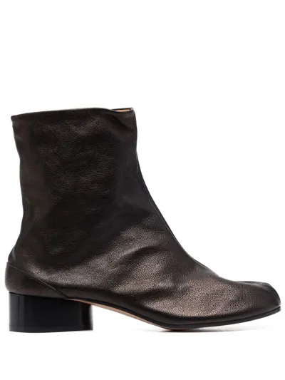 Maison Margiela Tabi Ankle Low-heel Boots In Black