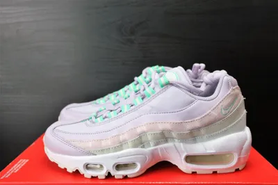 Pre-owned Nike Wmns Air Max 95 'lavender' Damenschuhe Sneaker Cz1642-500 Turnschuhe