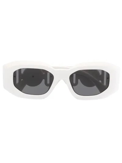 Versace Medusa Oval-frame Sunglasses In Weiss