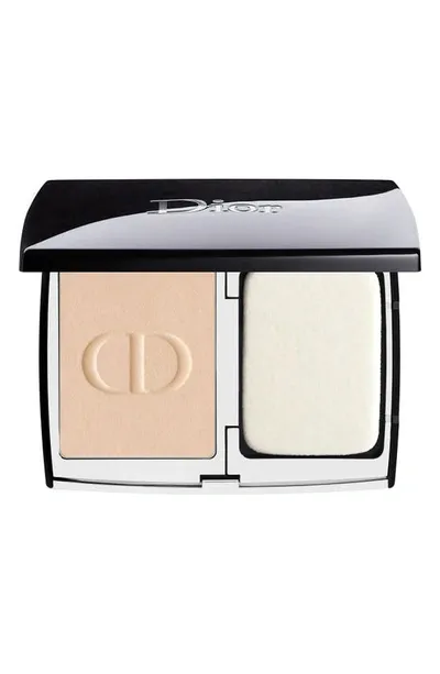 Dior Forever Natural Matte Velvet Compact Foundation In 1,5n In