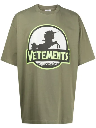 Vetements Wild Unicorn Short-sleeve T-shirt In Green