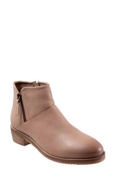 Softwalk Roselle Ankle Boot In Stone