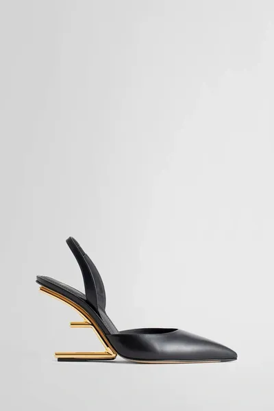 Fendi Slingbacks Tapered Toe Pumps In Black