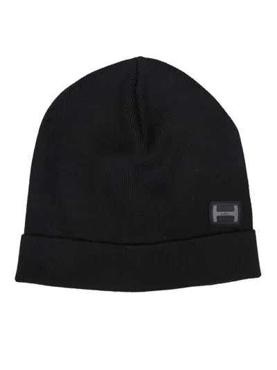 Hogan Logo-patch Wool-blend Beanie In Black