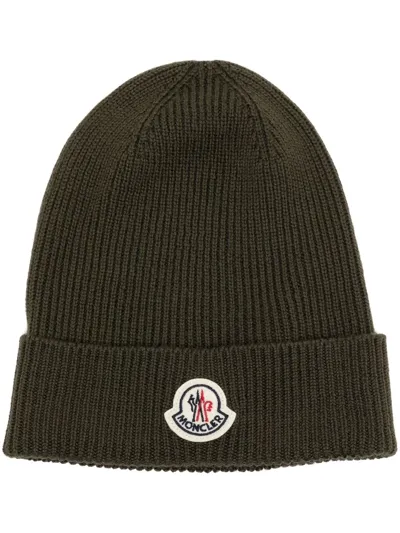 Moncler Logo-patch Ribbed Beanie In Khaki