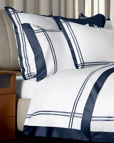 Signoria Firenze Sinfonia 400 Thread Count Queen Flat Sheet In White/dark Blue