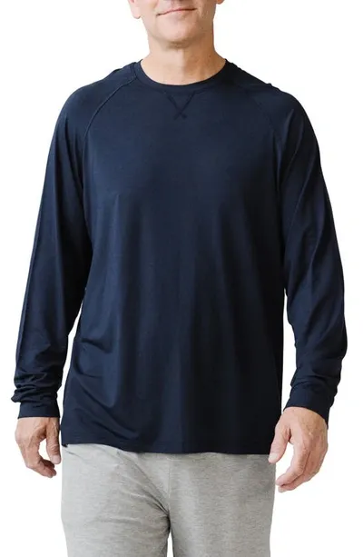 Cozy Earth Stretch Long Sleeve Crewneck T-shirt In Navy