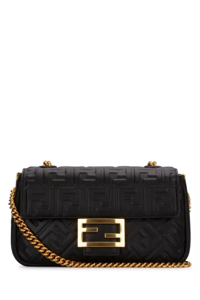 Fendi Ff Motif Chained Shoulder Bag In Black