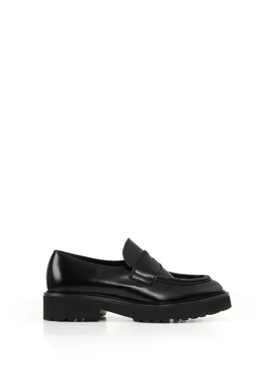 Doucal's Leather Loafer In Black