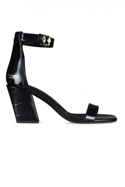 Burberry Sandals In Black