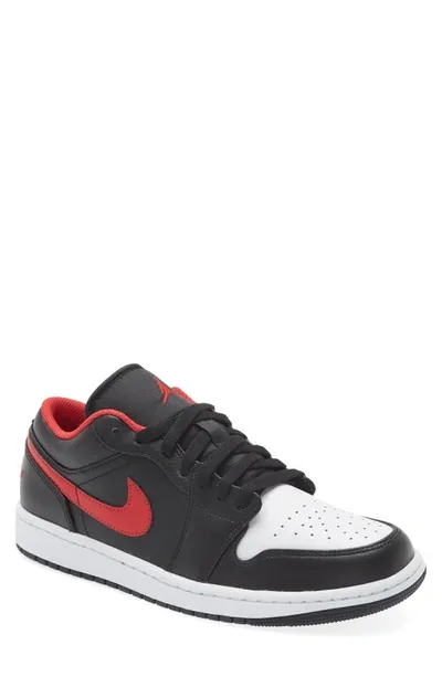 Jordan Air  1 Low Sneakers In Black