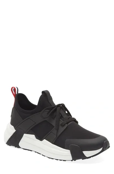 Moncler Lunarove Sneaker In Black