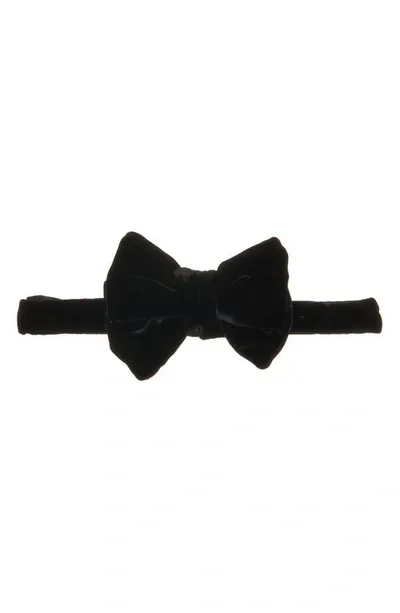 Tom Ford Pre-tied Velet Bow Tie In Black