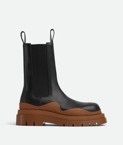 Bottega Veneta Black Tire Chelsea Boots In Black Tan