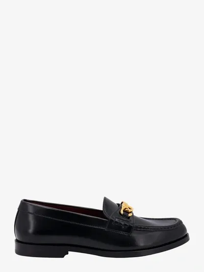 Valentino Garavani Vlogo Chain Calfskin Loafer In Black