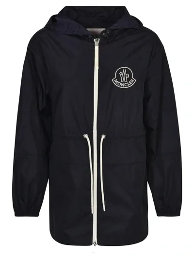 Moncler Veirade Hooded Shell Jacket In Navy