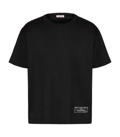 Valentino Logo Patch T-shirt In Black