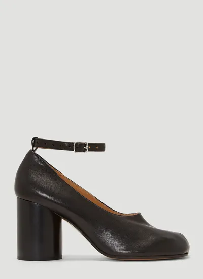 Maison Margiela Tabi Mary Jane Pumps In Black