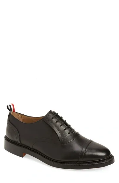 Thom Browne Vitello Calf Leather Cap Toe Oxford In Black