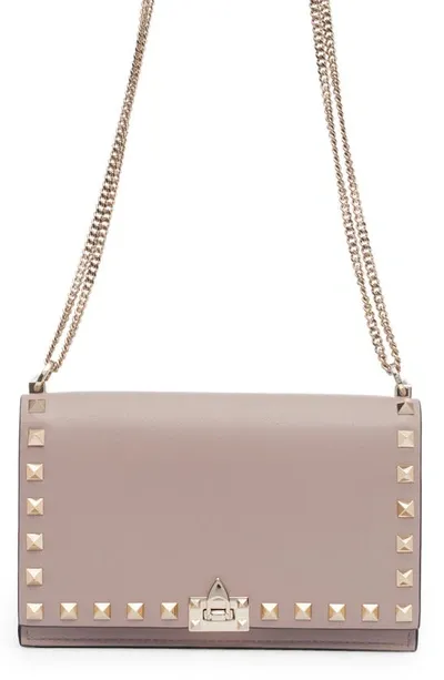 Valentino Garavani Rockstud Leather Crossbody Bag In Pink