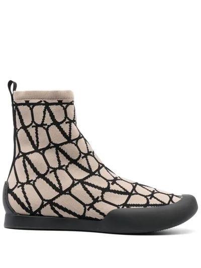 Valentino Garavani City-shore High-top Sneakers In Beige/black