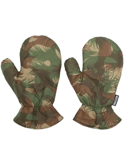 Moschino Camouflage-print Padded Gloves In Green