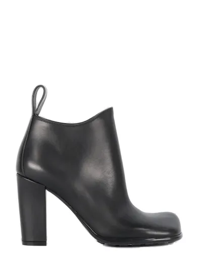 Bottega Veneta Square Toe Ankle Boots In Black