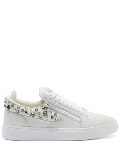 Giuseppe Zanotti Sneakers Mit Nieten In White