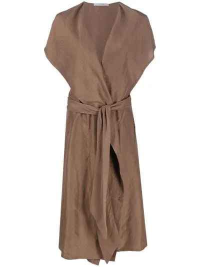 Dušan Short-sleeve Silk Gilet In Brown