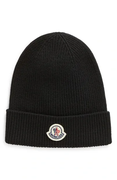 Moncler Logo Patch Virgin Wool Knit Beanie In 998