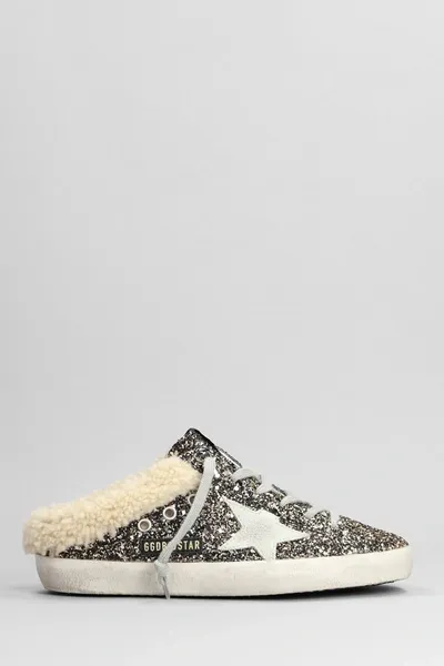 Golden Goose Super-star Sabot Glitter Upper Suede Star Shearling Lining In Black/gold/beige/ice