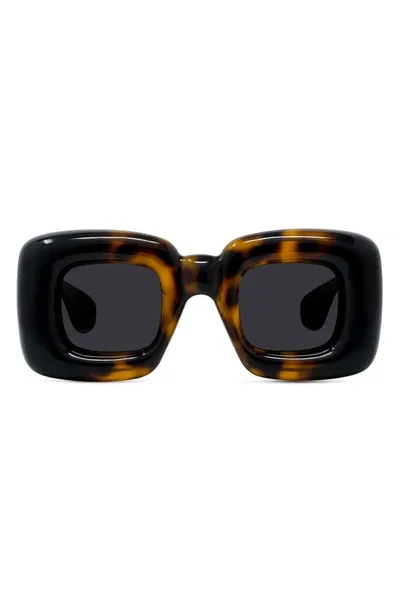 Loewe Fashion Show Inflatable  Lw40098i 52a Square Sunglasses In Dark Havana