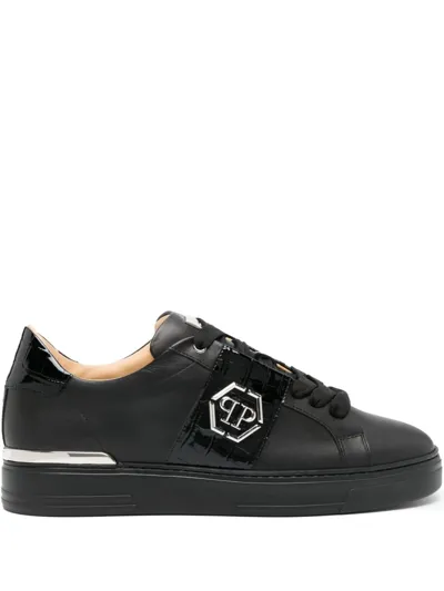 Philipp Plein Logo-plaque Leather Sneakers In 黑色