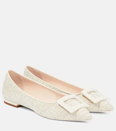 Roger Vivier Gommettine Ballet Flats In Beige