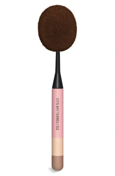 Otis Batterbee Foundation Buffer Brush In Pink