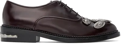 Toga Burgundy Embellished Oxfords In Aj1305-burgundy Poli