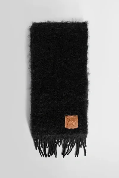 Loewe Scarf With Logo In Black