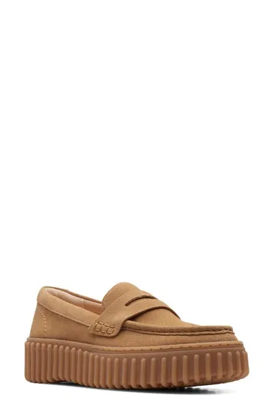 Clarks Torhill Platform Penny Loafer In Brown