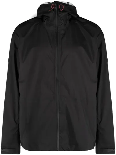 District Vision Waterproof Hodded Jacket In Black