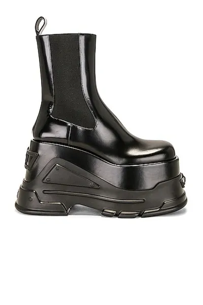 Versace Platform Boot In Black