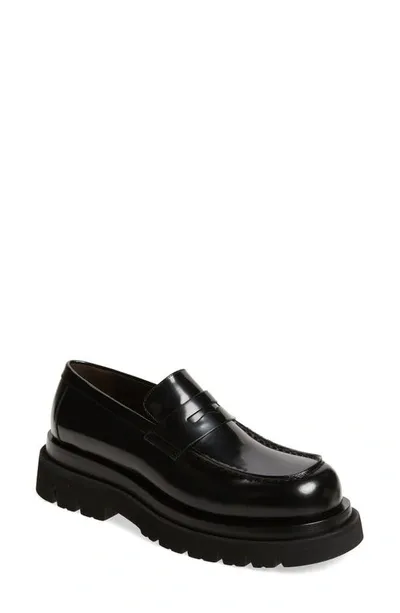 Bottega Veneta Lug Sole Loafer In Black