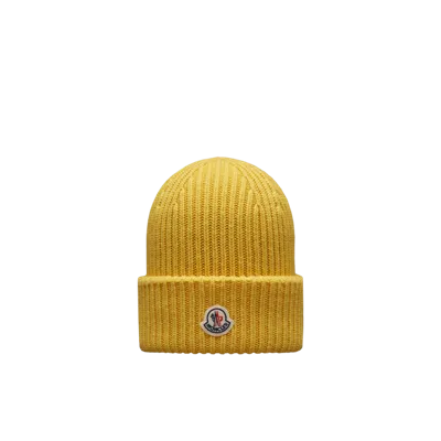 Moncler Collection Bonnet En Laine Et Cachemire In Jaune