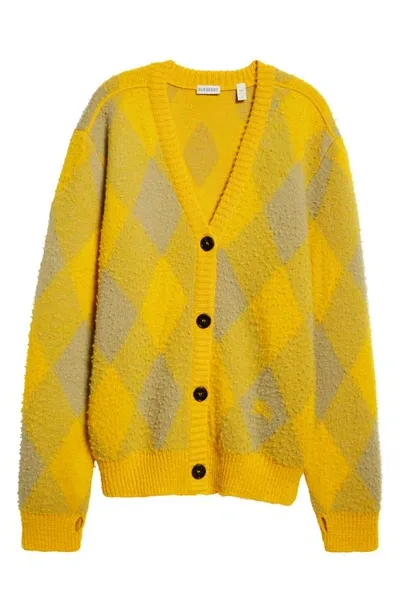 Burberry P.w93 Vm301.247 Argyle Cardigan In Mimosa Pattern