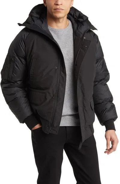 Canada Goose Paradigm Chilliwack Hooded Padded Jacket In Black